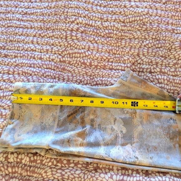 Athleta Elation Gilded Tight - Picture 11 of 14